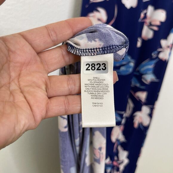 Eliza J Maxi Dress Sz 6 Faux Wrap Long Jersey Stretch Blue Floral Short Sleeve - Picture 12 of 15